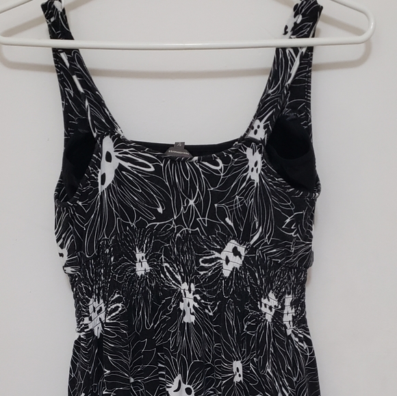 π2for20πD.Hayes B&W Summer Dress, Built in Cups - Picture 3 of 4